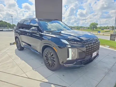 Another view of 2025 Hyundai Palisade Calligraphy Night Edition for sale in Wentzville, MO at Clement Hyundai