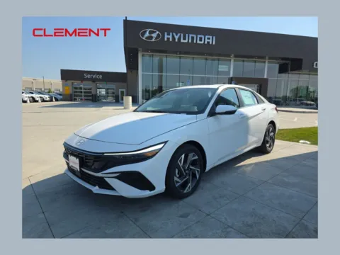 White 2025 Hyundai Elantra Hybrid Limited for sale in Wentzville, MO