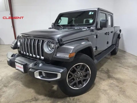 Gray 2021 Jeep Gladiator Overland for sale in Wentzville, MO