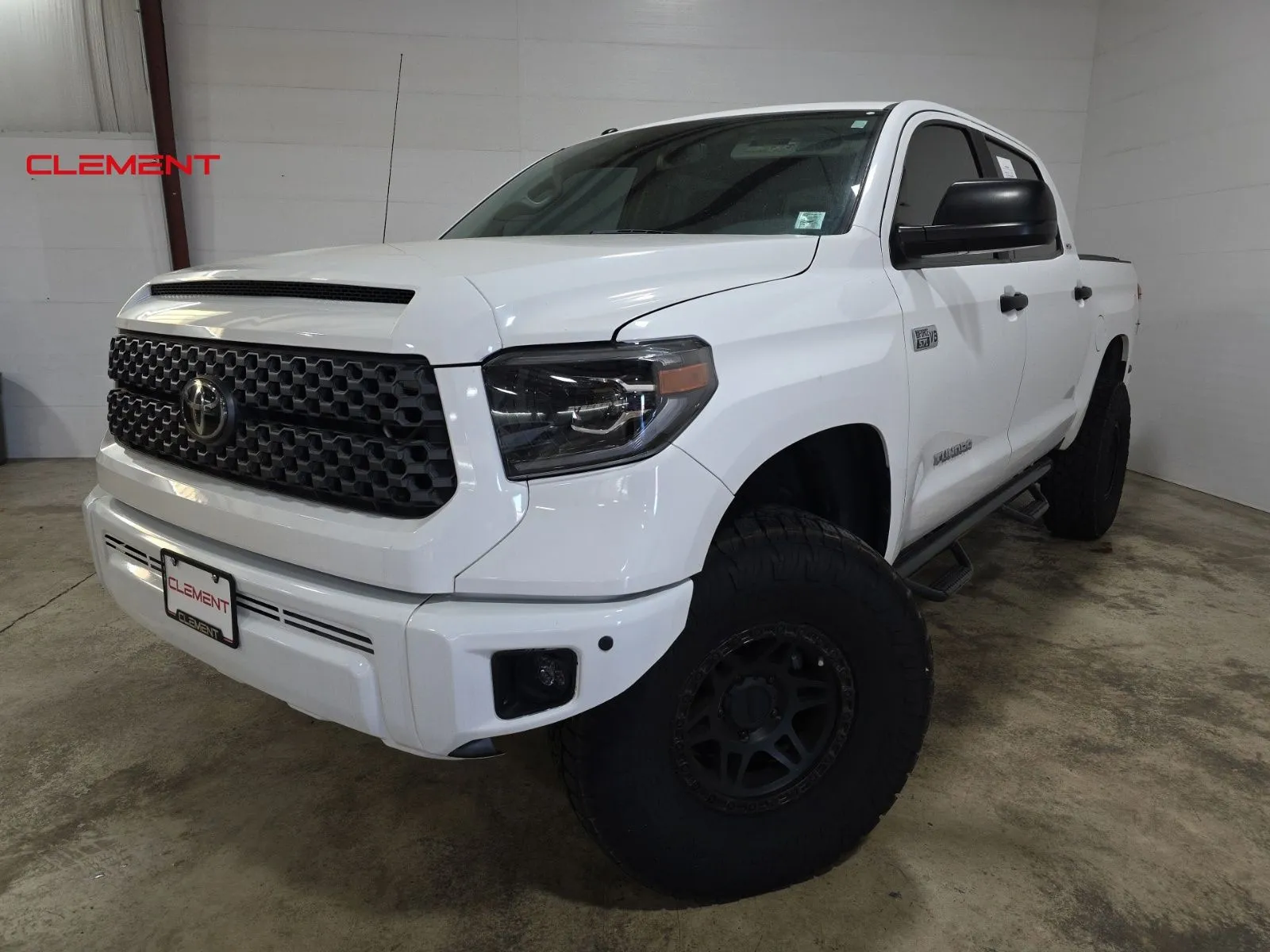 White 2019 Toyota Tundra SR5 for sale in Wentzville, MO