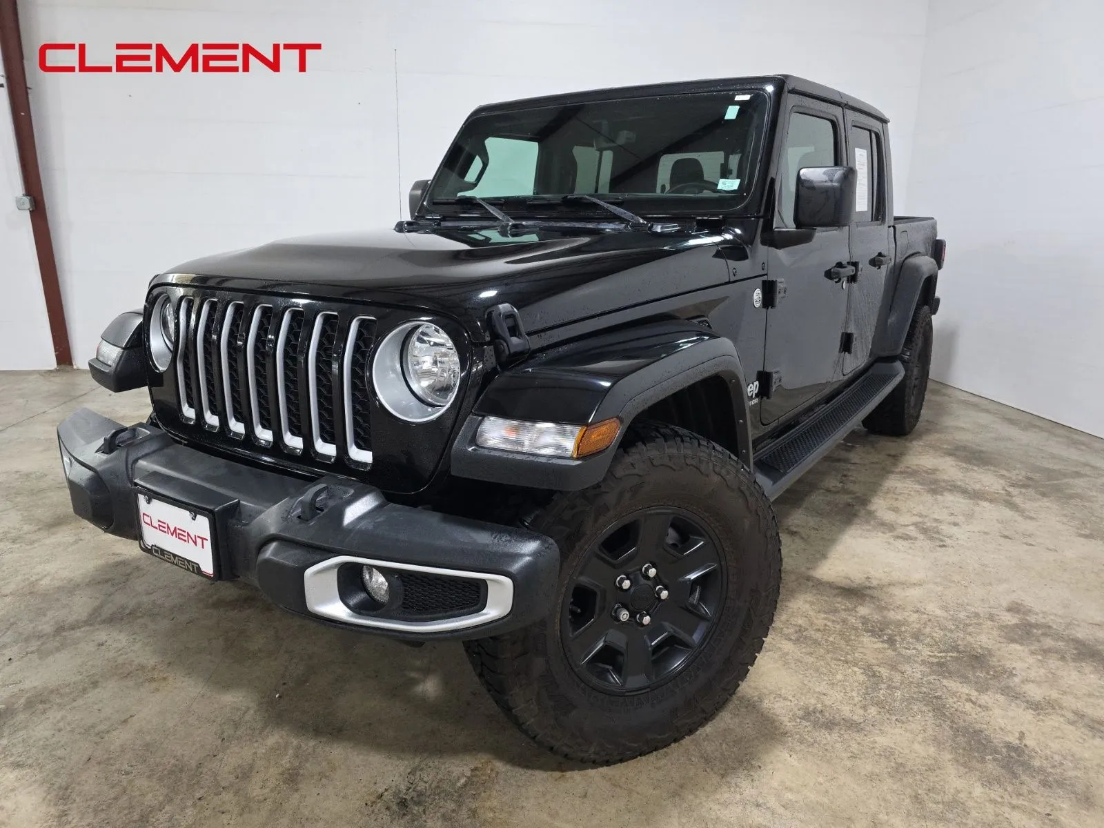 Black 2021 Jeep Gladiator Overland for sale in Wentzville, MO