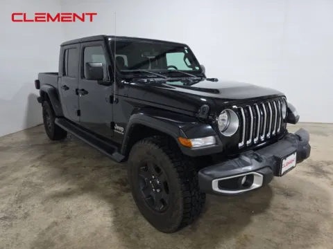 Another view of 2021 Jeep Gladiator Overland for sale in Wentzville, MO at Clement Hyundai