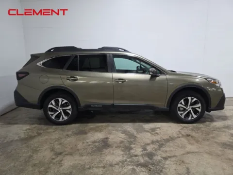 More photos of 2022 Subaru Outback Limited at Clement Hyundai, MO