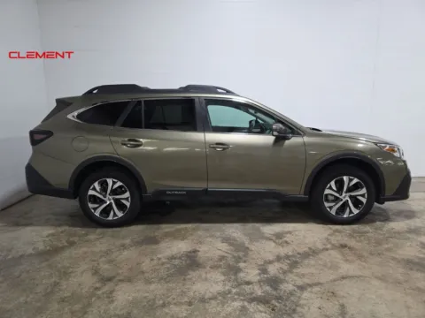 More photos of 2022 Subaru Outback Limited at Clement Hyundai, MO