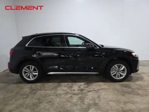 More photos of 2022 Audi Q5 45 S line Premium at Clement Hyundai, MO