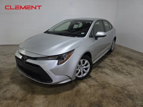 Silver 2023 Toyota Corolla LE for sale in Wentzville, MO