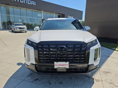 Photos of 2025 Hyundai Palisade Calligraphy Night Edition for sale in Wentzville, MO at Clement Hyundai