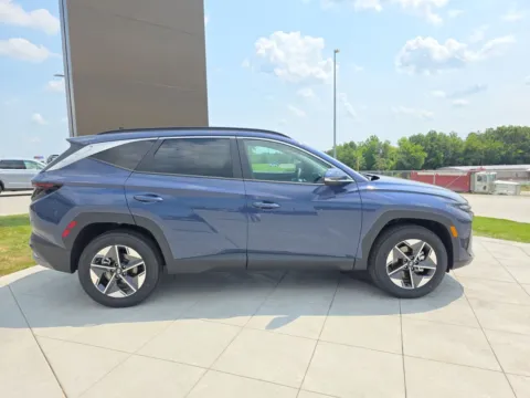 More photos of 2025 Hyundai Tucson SEL Convenience at Clement Hyundai, MO