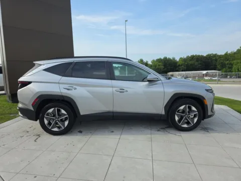 More photos of 2025 Hyundai Tucson SEL Convenience at Clement Hyundai, MO