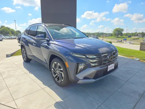 Another view of 2025 Hyundai Tucson Limited for sale in Wentzville, MO at Clement Hyundai