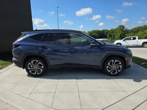 More photos of 2025 Hyundai Tucson Limited at Clement Hyundai, MO