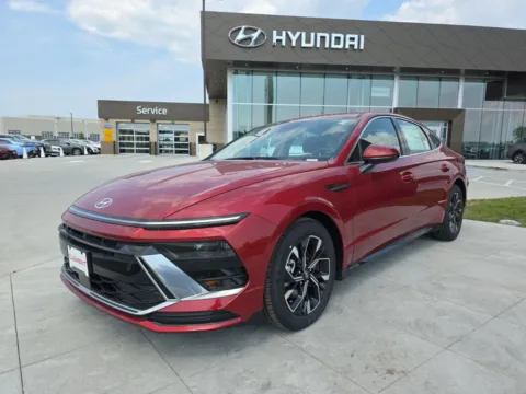 Red 2025 Hyundai Sonata SEL for sale in Wentzville, MO