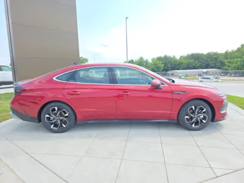 More photos of 2025 Hyundai Sonata SEL at Clement Hyundai, MO