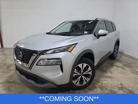 Silver 2021 Nissan Rogue SV for sale in Wentzville, MO