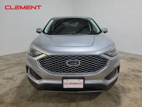 Photos of 2024 Ford Edge SEL for sale in Wentzville, MO at Clement Hyundai