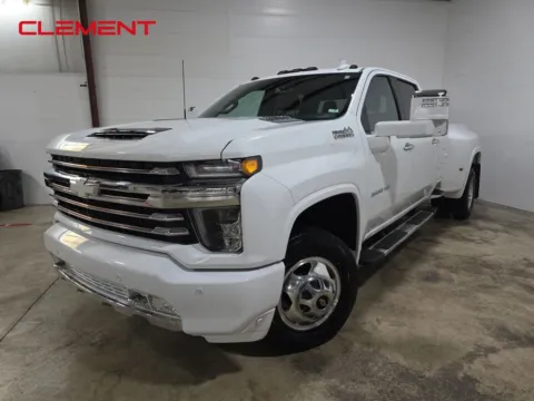 White 2022 Chevrolet Silverado 3500HD High Country for sale in Wentzville, MO