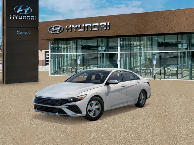 White 2025 Hyundai Elantra SE for sale in Wentzville, MO