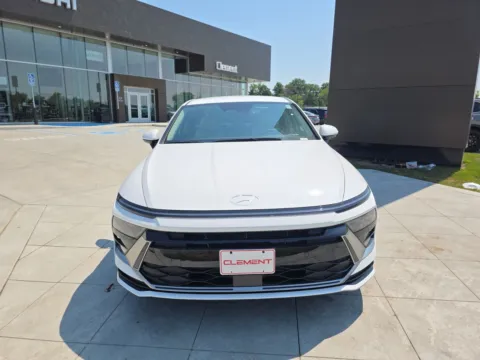 Photos of 2025 Hyundai Sonata SEL for sale in Wentzville, MO at Clement Hyundai