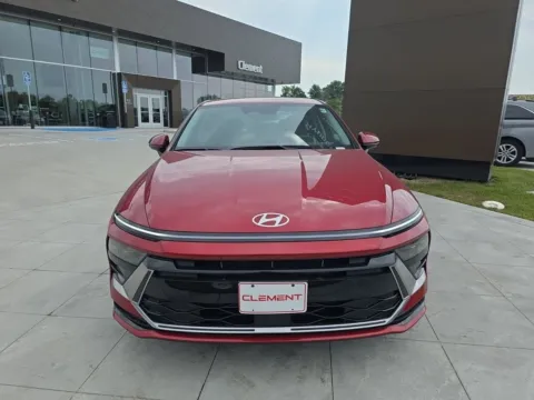 Photos of 2025 Hyundai Sonata SEL for sale in Wentzville, MO at Clement Hyundai