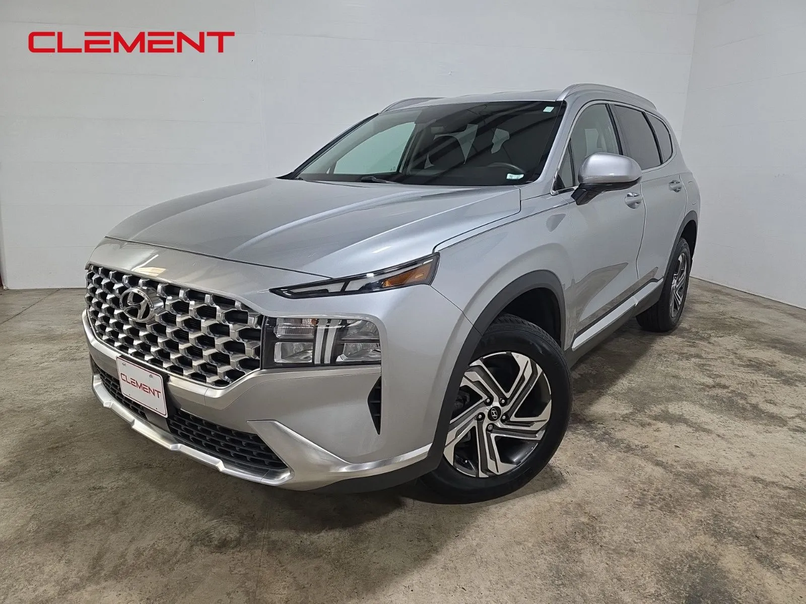 Silver 2022 Hyundai Santa Fe SEL for sale in Wentzville, MO