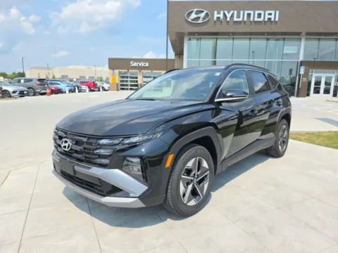 Black 2025 Hyundai Tucson SEL Convenience for sale in Wentzville, MO
