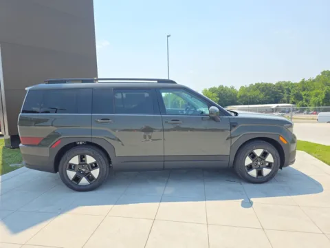 More photos of 2025 Hyundai Santa Fe Hybrid SEL at Clement Hyundai, MO