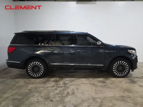 More photos of 2021 Lincoln Navigator L Black Label at Clement Hyundai, MO