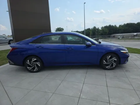More photos of 2024 Hyundai Elantra SEL at Clement Hyundai, MO