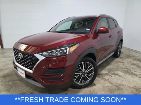 Red 2020 Hyundai Tucson SEL for sale in Wentzville, MO