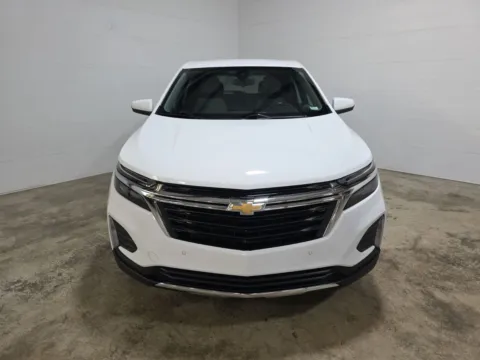 Photos of 2022 Chevrolet Equinox LT for sale in Wentzville, MO at Clement Hyundai