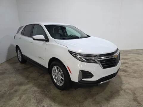 Another view of 2022 Chevrolet Equinox LT for sale in Wentzville, MO at Clement Hyundai