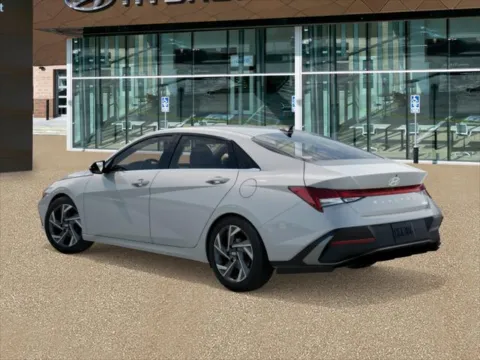 More photos of 2025 Hyundai Elantra Limited at Clement Hyundai, MO