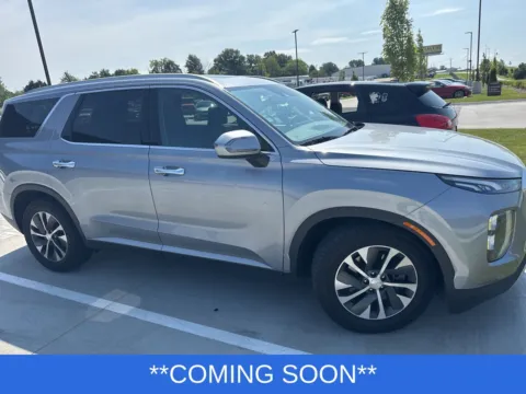 Silver 2020 Hyundai Palisade SEL for sale in Wentzville, MO
