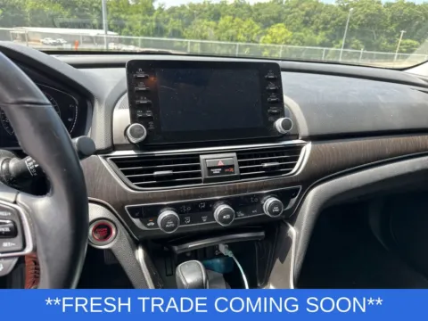Photos of 2018 Honda Accord EX-L for sale in Wentzville, MO at Clement Hyundai