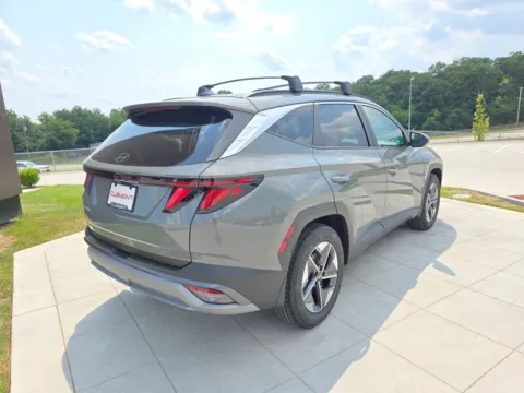 More photos of 2025 Hyundai Tucson SEL at Clement Hyundai, MO