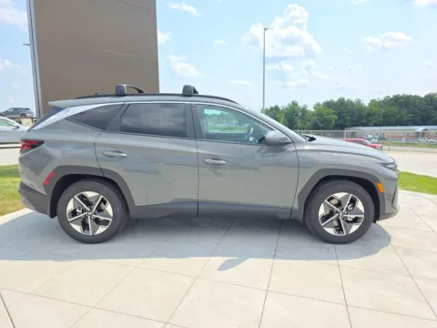 More photos of 2025 Hyundai Tucson SEL at Clement Hyundai, MO
