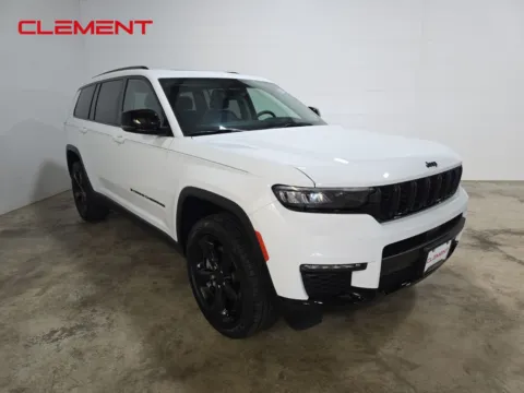 Another view of 2024 Jeep Grand Cherokee L Limited for sale in Wentzville, MO at Clement Hyundai