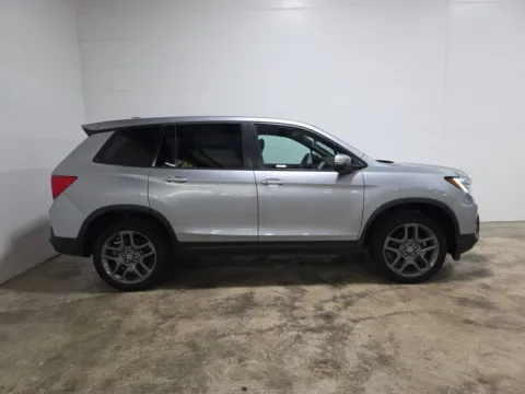 More photos of 2022 Honda Passport EX-L at Clement Hyundai, MO
