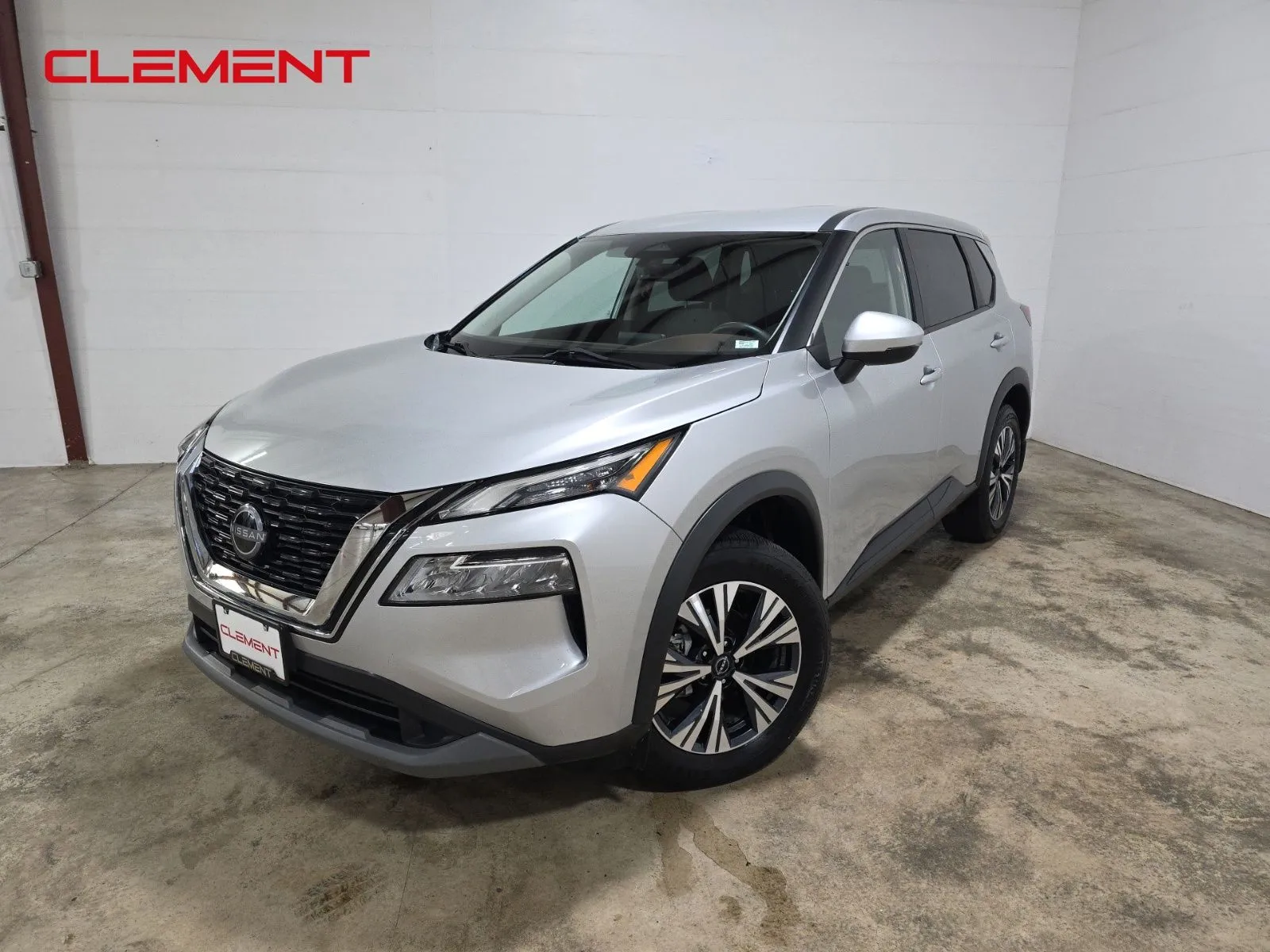 Silver 2022 Nissan Rogue SV for sale in Wentzville, MO