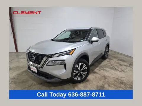 Silver 2022 Nissan Rogue SV for sale in Wentzville, MO