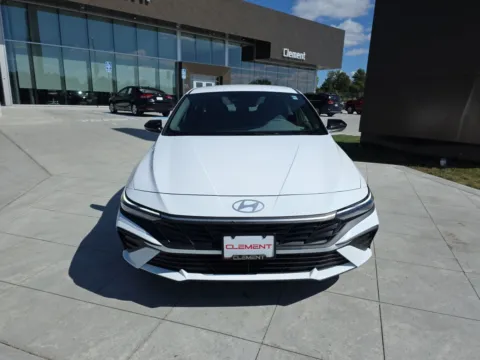 Photos of 2025 Hyundai Elantra SEL Sport for sale in Wentzville, MO at Clement Hyundai