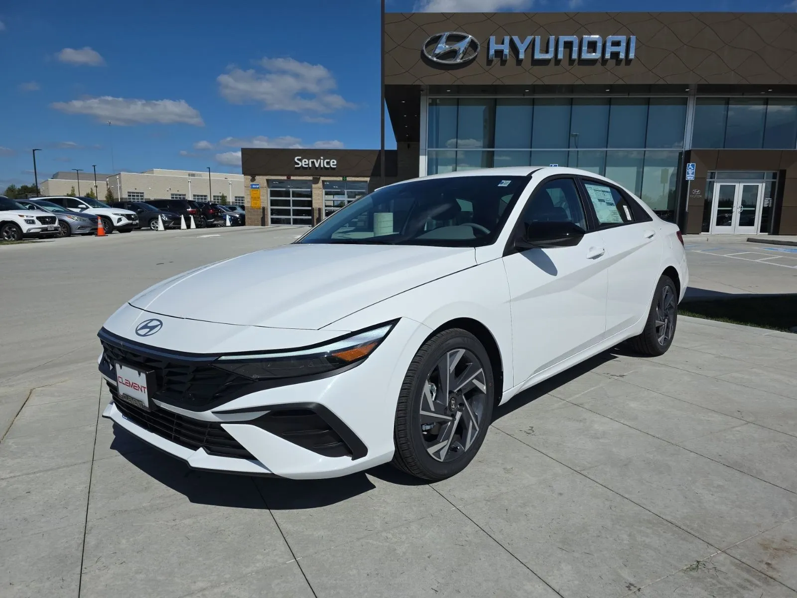 White 2025 Hyundai Elantra SEL Sport for sale in Wentzville, MO