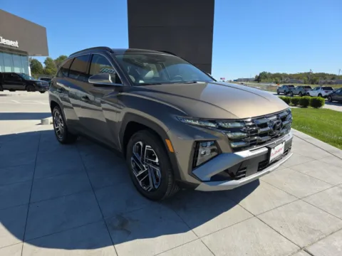 Another view of 2025 Hyundai Tucson Hybrid Limited for sale in Wentzville, MO at Clement Hyundai