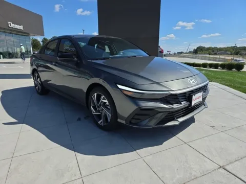 Another view of 2025 Hyundai Elantra SEL Sport for sale in Wentzville, MO at Clement Hyundai