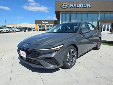 Gray 2025 Hyundai Elantra SEL Convenience for sale in Wentzville, MO