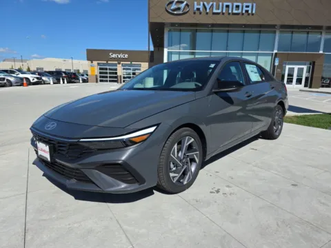 Gray 2025 Hyundai Elantra SEL Sport for sale in Wentzville, MO