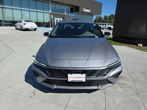 Photos of 2025 Hyundai Elantra SEL Sport for sale in Wentzville, MO at Clement Hyundai
