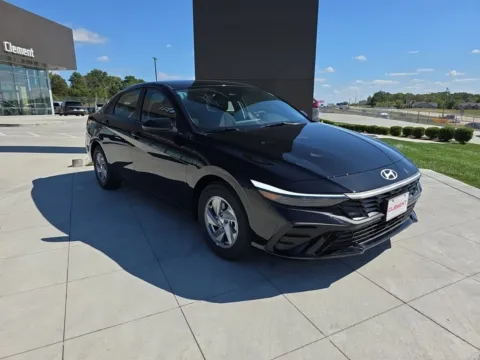 Another view of 2025 Hyundai Elantra SE for sale in Wentzville, MO at Clement Hyundai