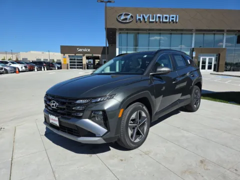 Gray 2025 Hyundai Tucson Hybrid SEL Convenience for sale in Wentzville, MO