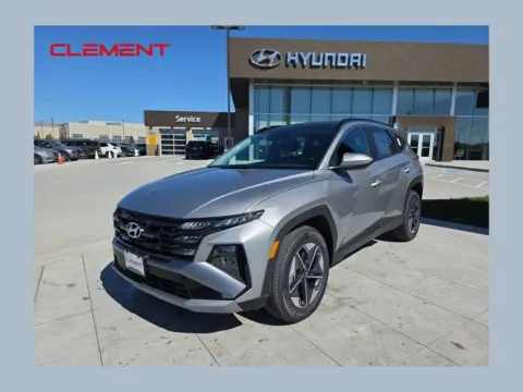 Silver 2025 Hyundai Tucson Hybrid SEL Convenience for sale in Wentzville, MO